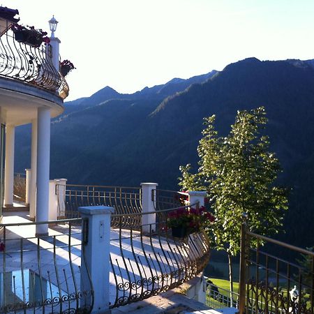 B&B Das Land-Palais - Private Mountain Hideaway Selva dei Molini Buitenkant foto