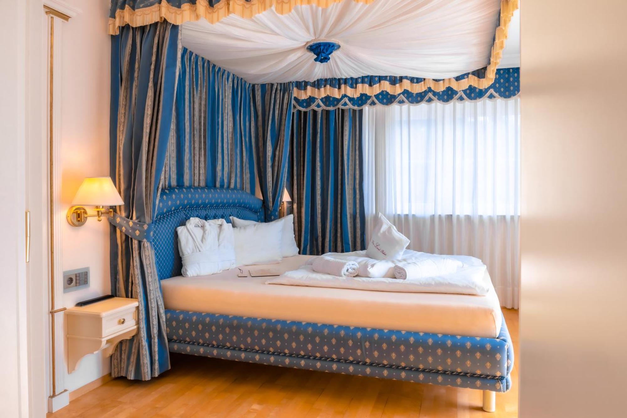 B&B Das Land-Palais - Private Mountain Hideaway Selva dei Molini Buitenkant foto